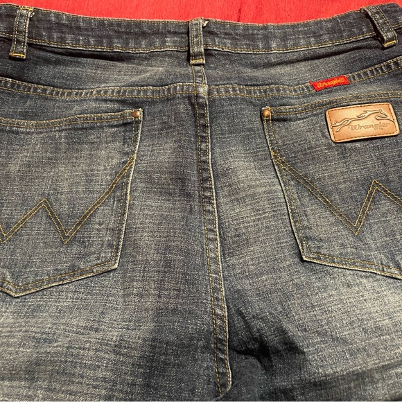 Wrangler size 11 bootcut jeans - Picture 4 of 5